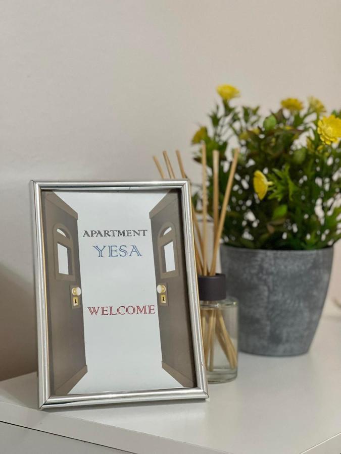 Apartment Yesa トラヴニク エクステリア 写真